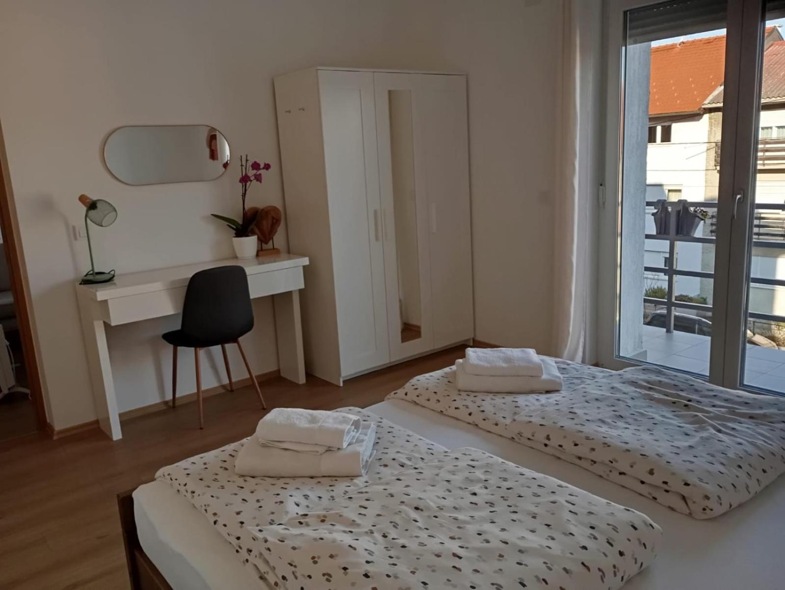 Apartman Zagreb , With Balcony And Free Parking Εξωτερικό φωτογραφία